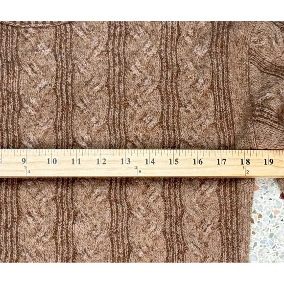 J.Crew Re-Imagined‎ Women's Cable Knit Long Sleeve Sweater With Buttons Size S - Picture 5 of 6